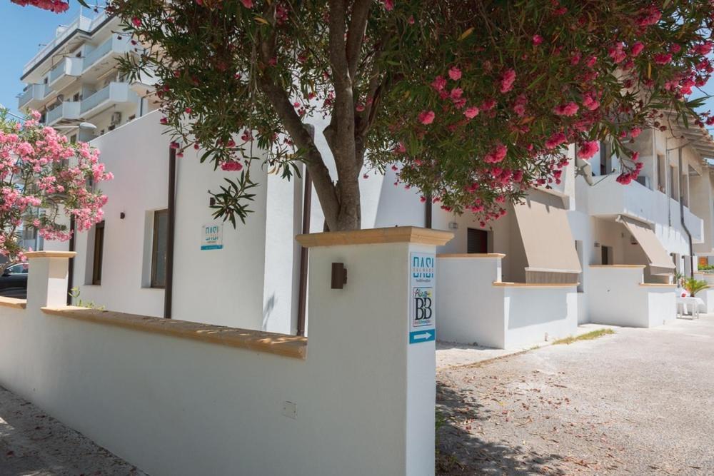 B&B Oasi Sul Mare San Salvo Marina Exterior photo
